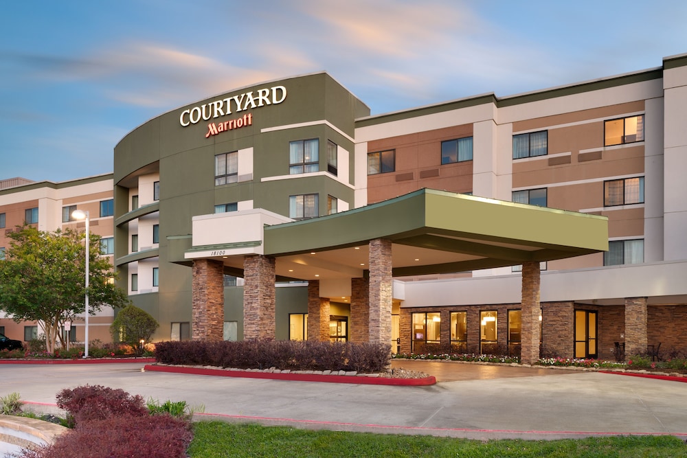 Courtyard by Marriott Houston NASA Clear Lake - photo 41