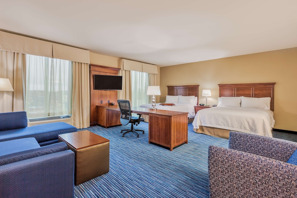 Hampton Inn & Suites Downtown Owensboro Waterfront - photo 9