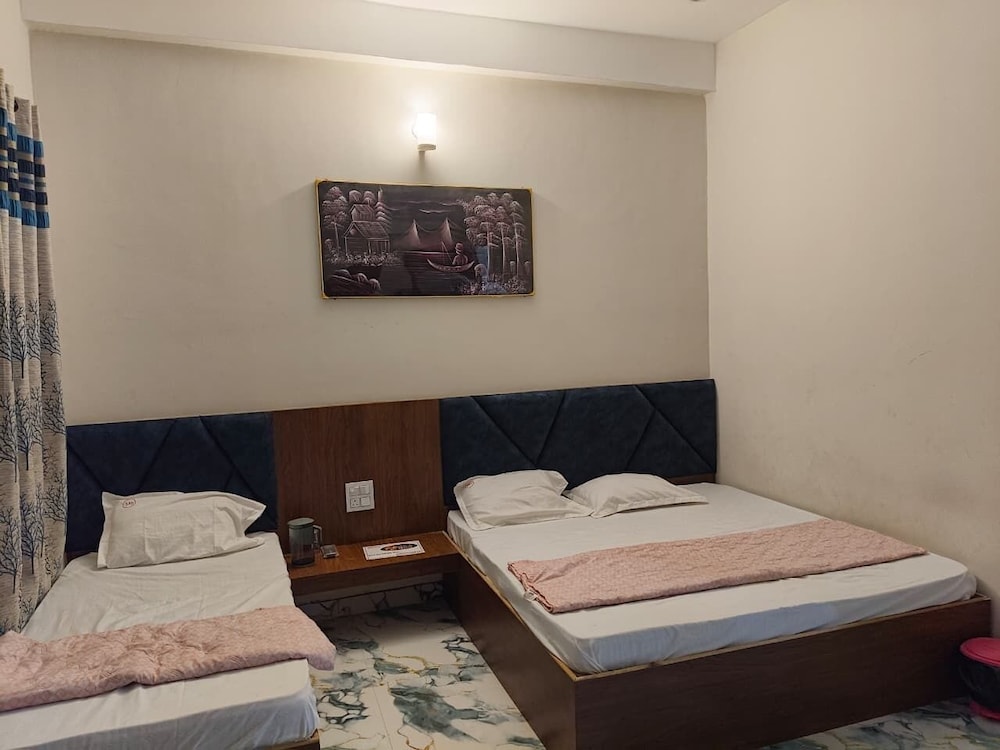 Shri Bala ji Dham - last minute hotel in Mathura