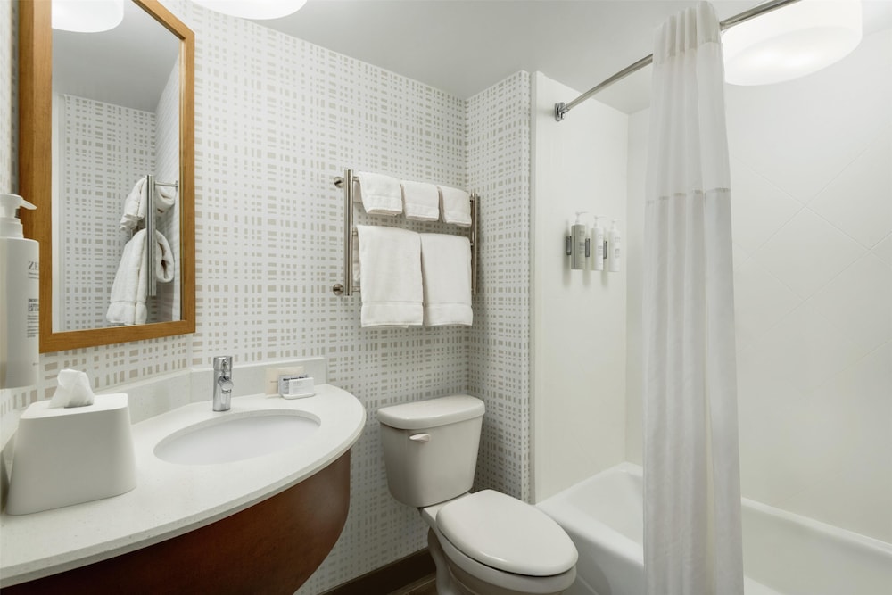 Hampton Inn Lancaster - photo 29