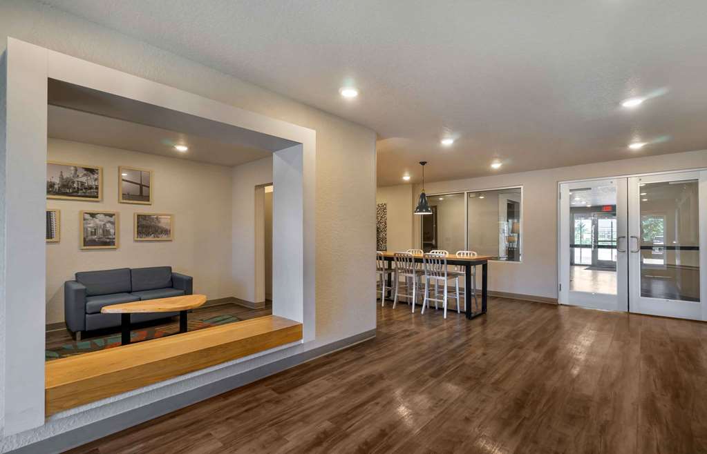 Extended Stay America Select Suites Tampa Brandon East - photo 4