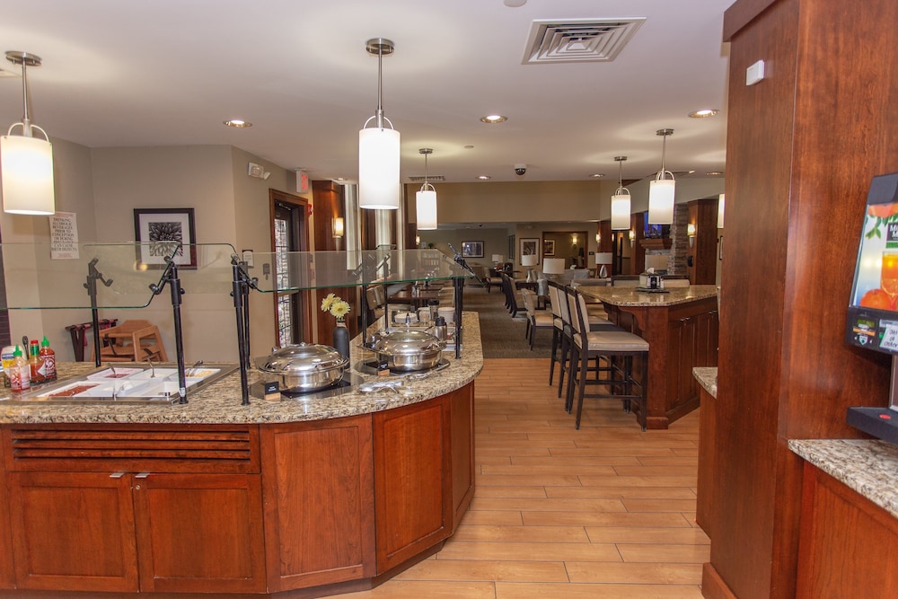 Staybridge Suites Bowling Green by IHG - photo 60