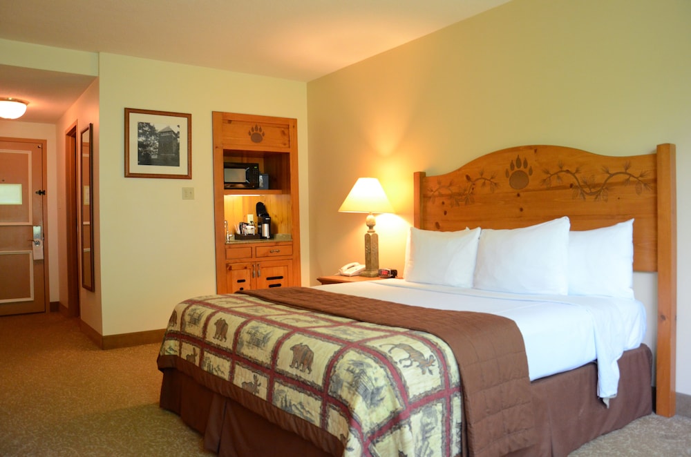 Overlook Lodge at Bear Mountain - photo 5