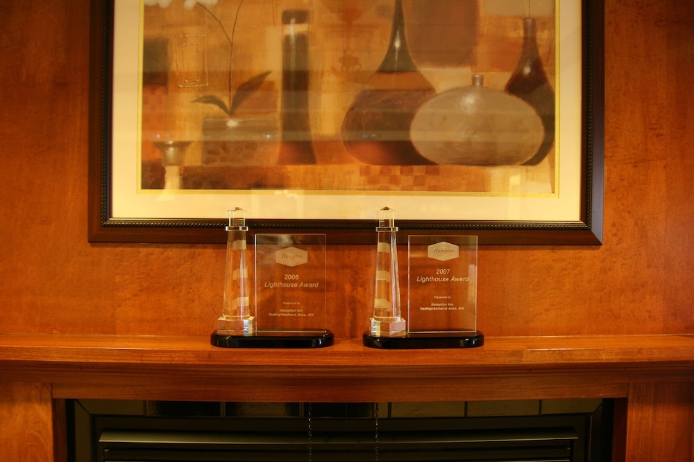 Hampton Inn Hadley Amherst Area - photo 2