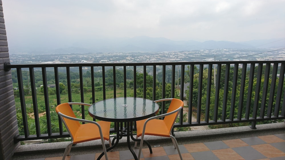 Sun Moon Star - carbon neutral hotel in Taichung