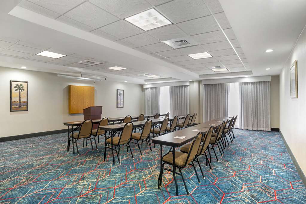 Best Western Plus Daphne Inn & Suites - photo 8
