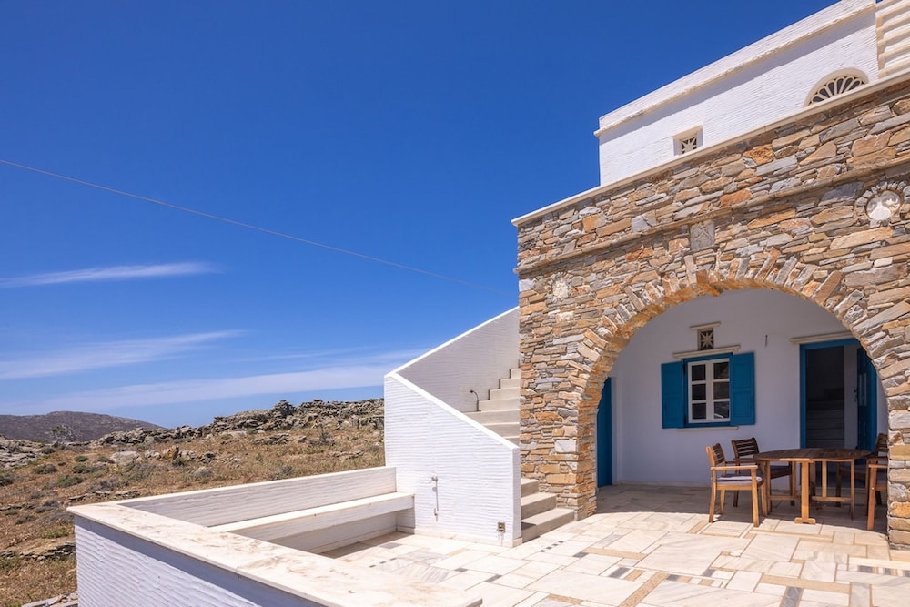 Akre Marlas Tinos in Tinos, Greece