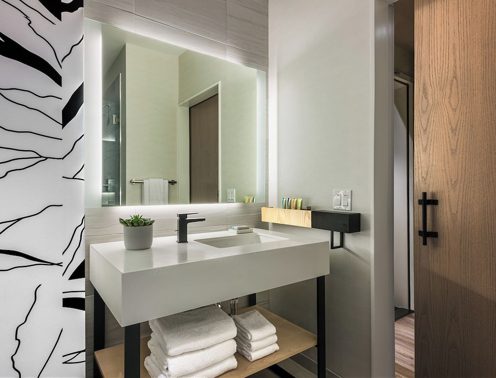 Hotel Zero Degrees Danbury - photo 14