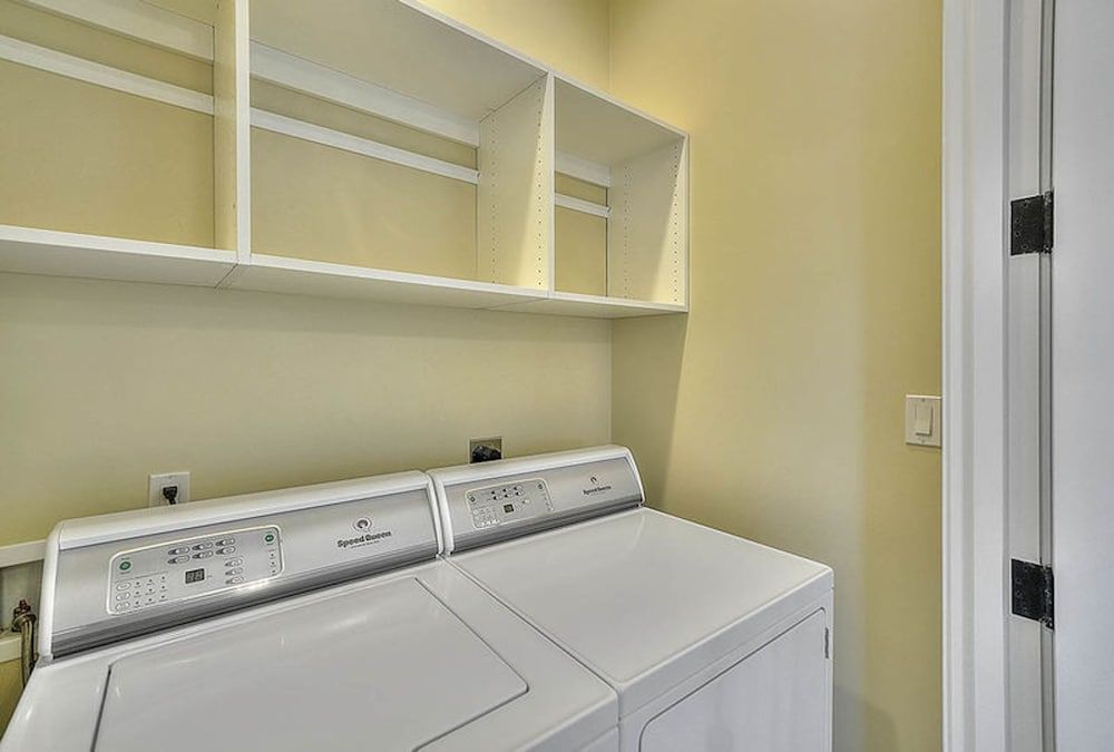 Verona by Five Star Properties - photo 6
