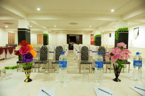 Jayanti Hotel in Rampur Hat, India