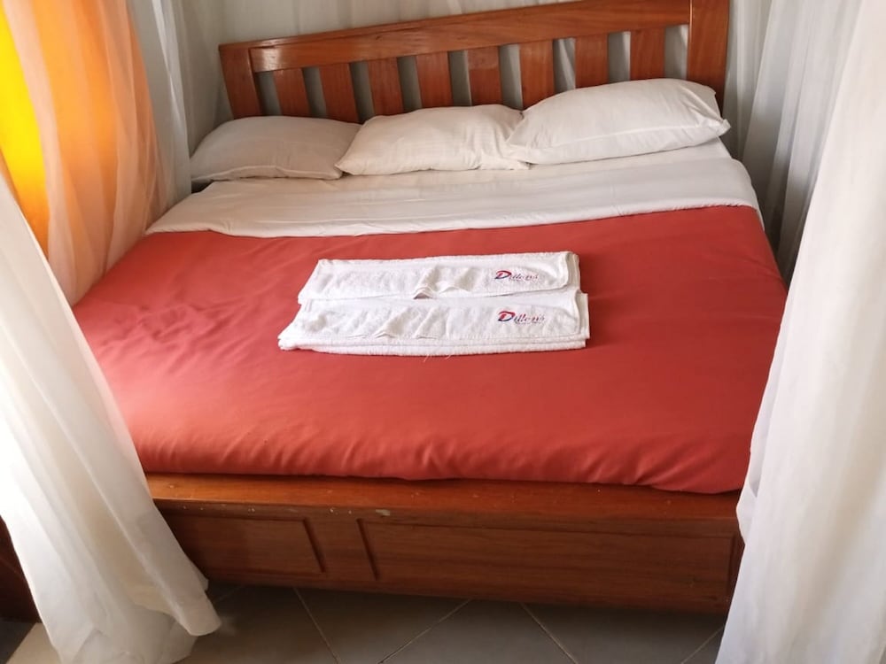Dillions Highway Motel — Thika — photo 3