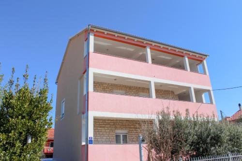 Family friendly house with a parking space Bibinje Zadar 22010 — 4-Star Luxury Hotel in Bibinje, Croatia