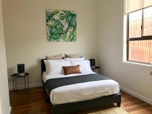 D109 Inner City Oasis on Buckingham in Melbourne, Australia