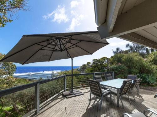 Coorumbene 8 Scenic Way — hotel in Normanville