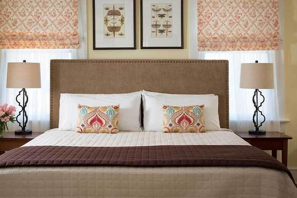 Inner Banks Inn - photo 11