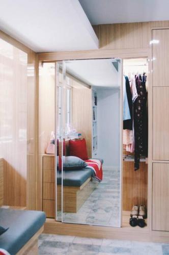 Double Studio Private Bath Shared Kitchen with Local Family by Pillows & Purrs