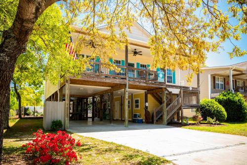 Nemo's Place by Oak Island Accommodations - photo 4
