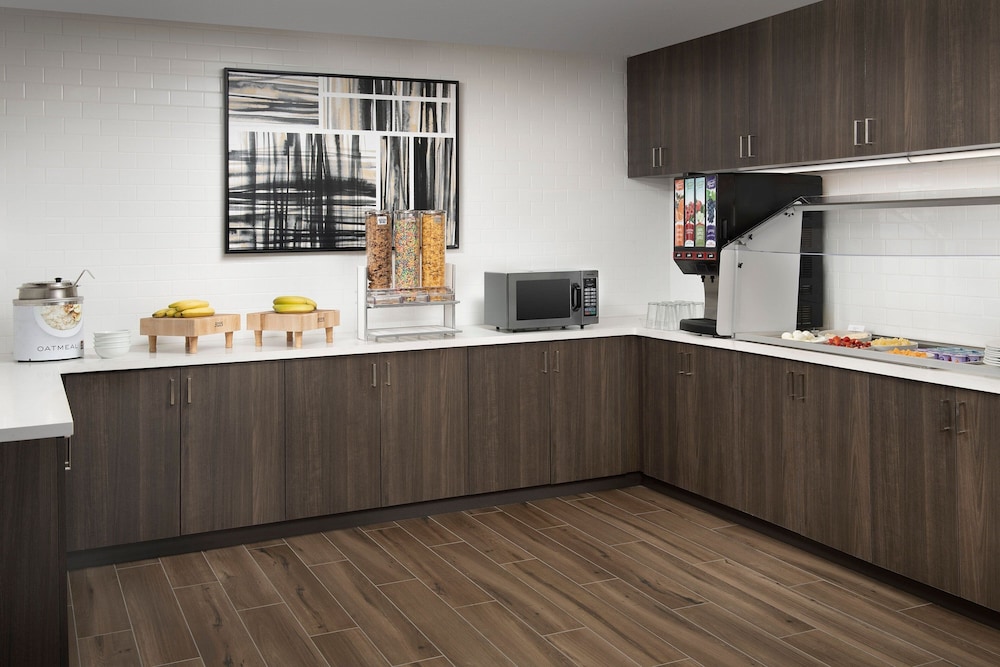 Residence Inn by Marriott Jacksonville Downtown - photo 25