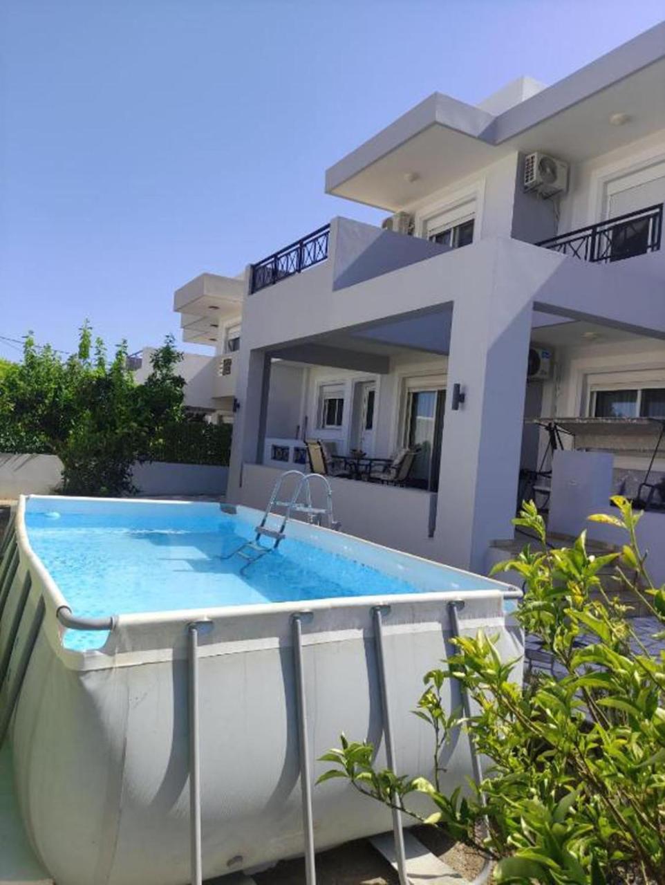 Calm And Joy Summer House — 4-Star Luxury Hotel in Afantou, Greece
