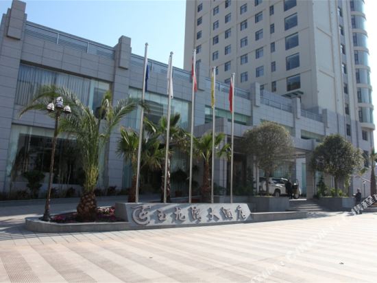 Yulongwan Hotel — Shimen