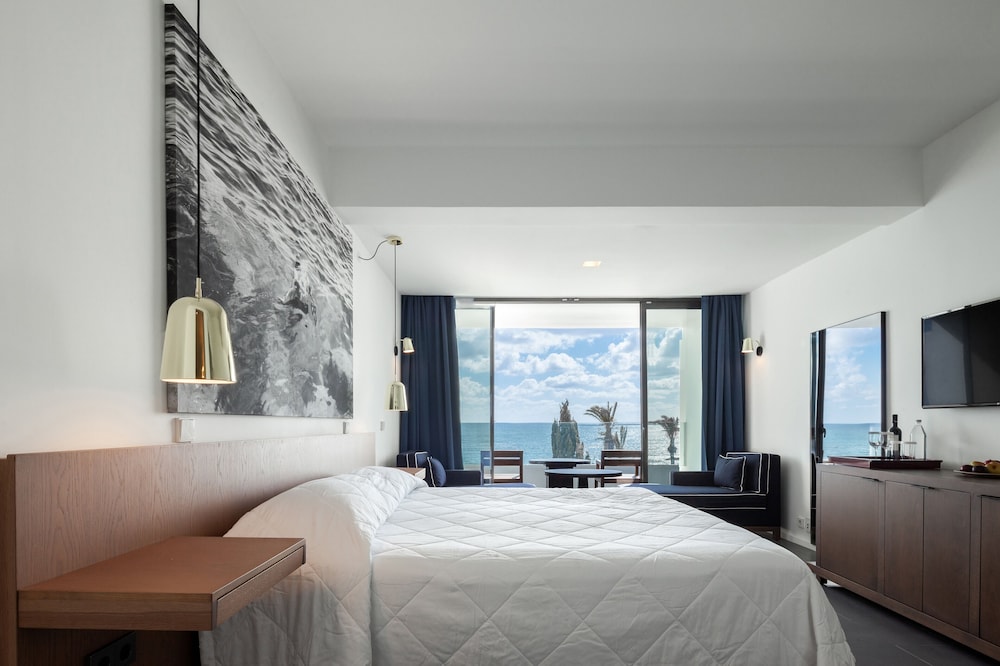 Almyra Paphos Cyprus — Room (photo 5 of 5)