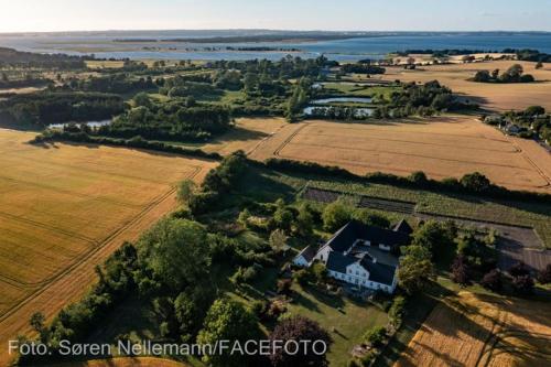 Fuglsanggaard Stalden — 4-Star Luxury Hotel in Praesto, Denmark