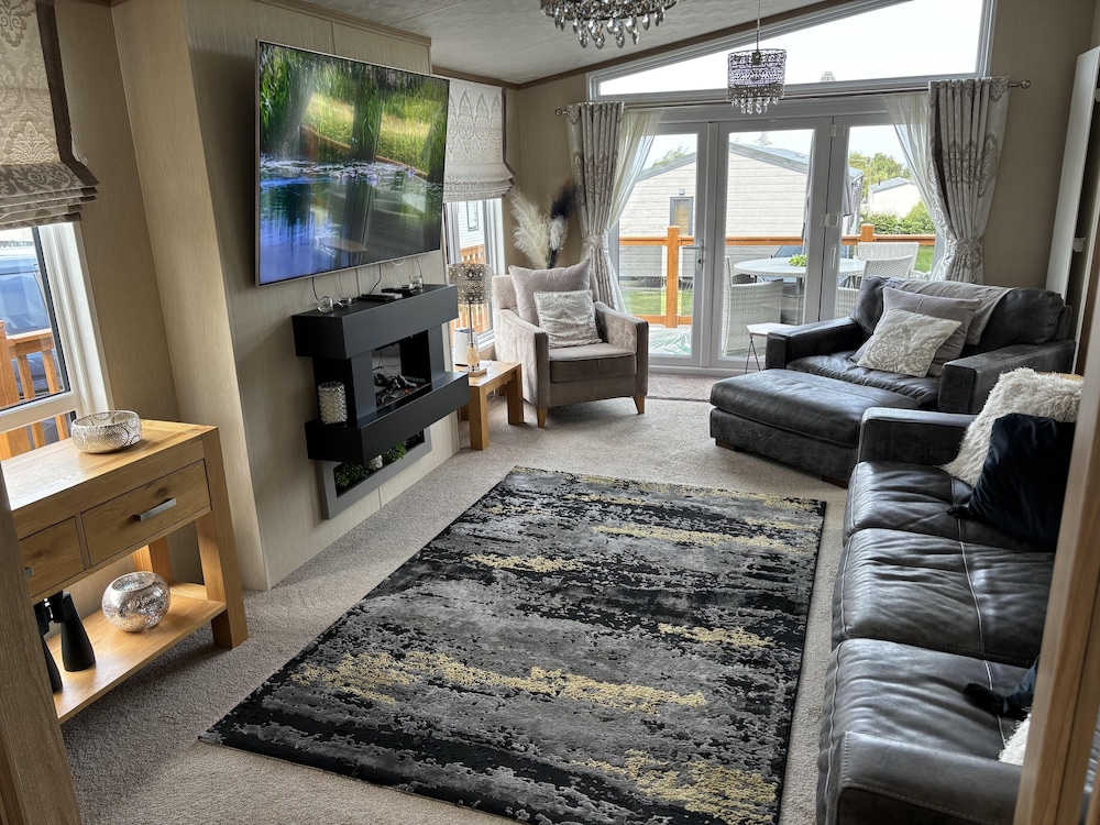 Edinburgh Lodge sleeps 6 pet Friendly beach&views — Prestonpans — photo 4