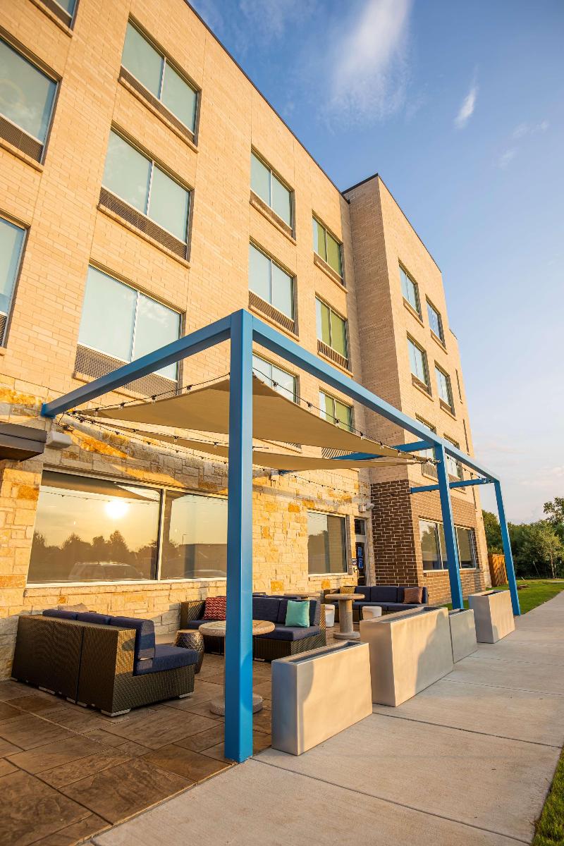 TRU By Hilton Allen Dallas - featured photo