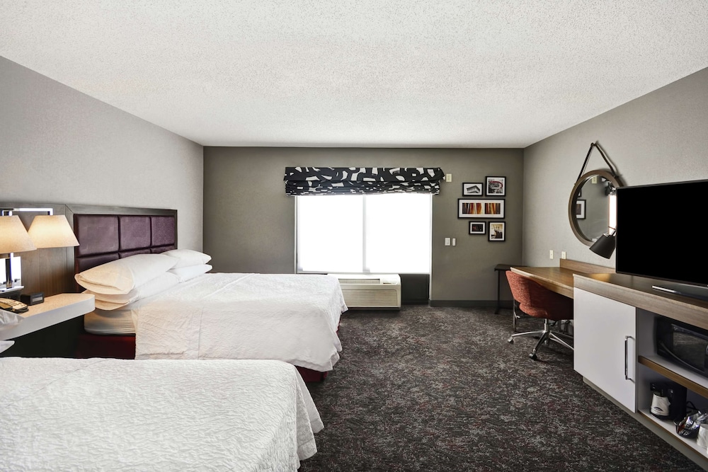 Hampton Inn & Suites Columbus Easton Area - photo 17