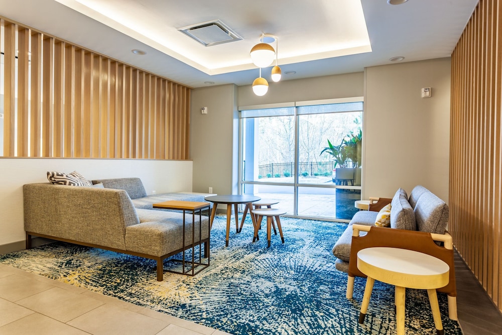 TownePlace Suites by Marriott Raleigh University Area - photo 4