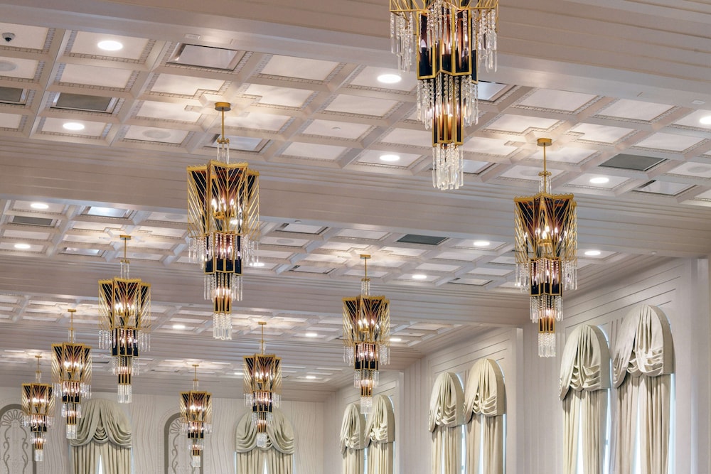Tulsa Club Hotel Curio Collection by Hilton - photo 57