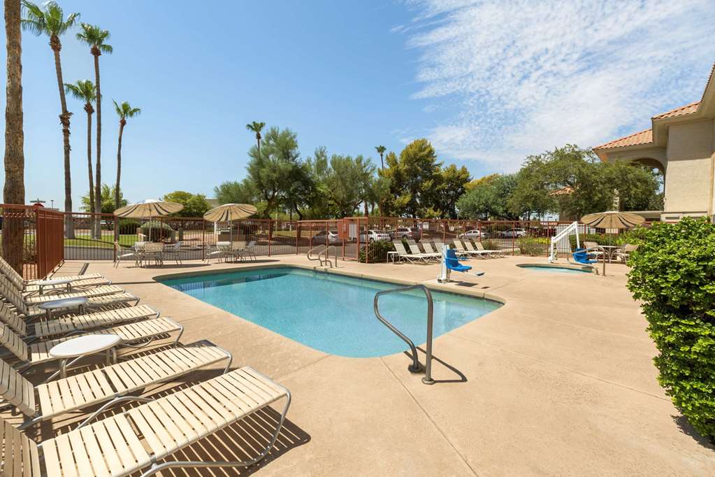 Country Inn & Suites by Radisson Phoenix Airport AZ - photo 8