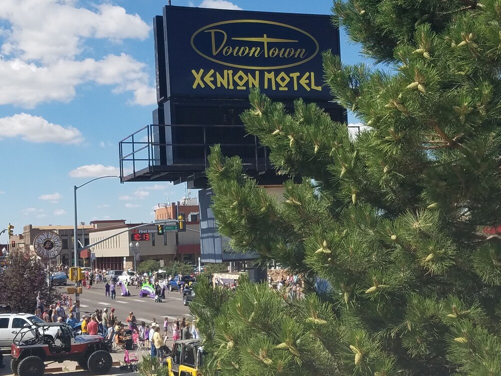 Downtown Xenion Motel - carbon neutral hotel in Laramie