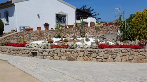 Taverna Villa Anna — 4-Star Luxury Hotel in Santa Teresa Gallura, Italy