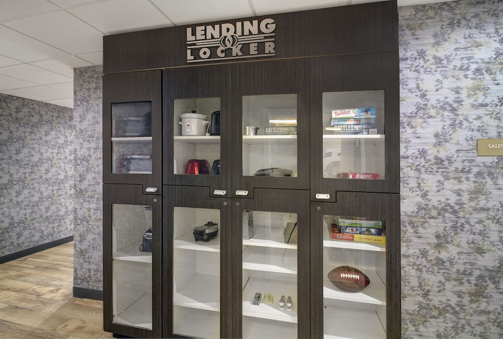 Candlewood Suites Winchester an IHG Hotel - photo 3