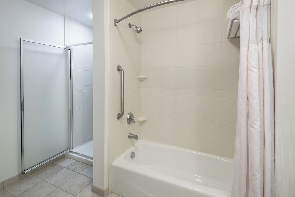 Hilton Garden Inn Dothan - photo 39