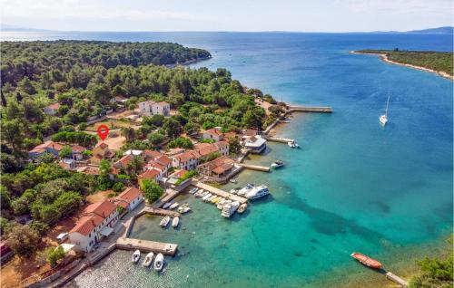 Nice Home In Punta Kriza With Kitchen — 4-Star Luxury Hotel in Mali Losinj, Croatia