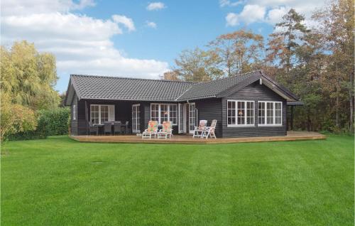 Awesome Home In Græsted With Wifi — 5-Star Luxury Hotel in Graested, Denmark
