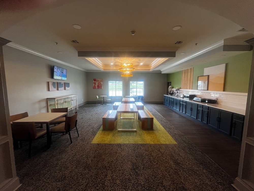 Spark by Hilton Brandon - photo 31