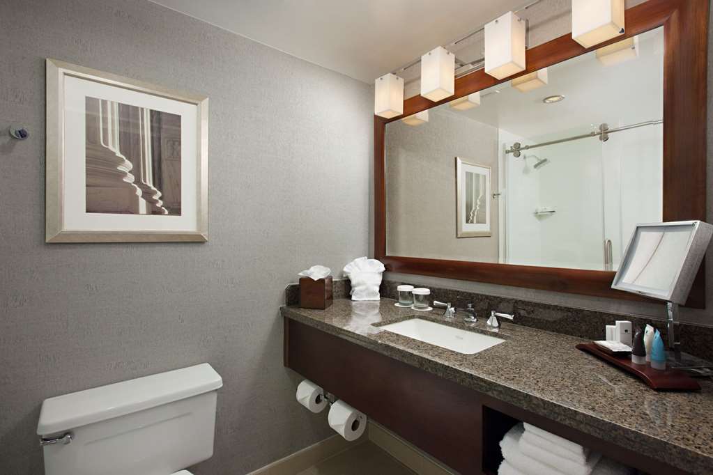 Sonesta Charlotte Lower South End - photo 15