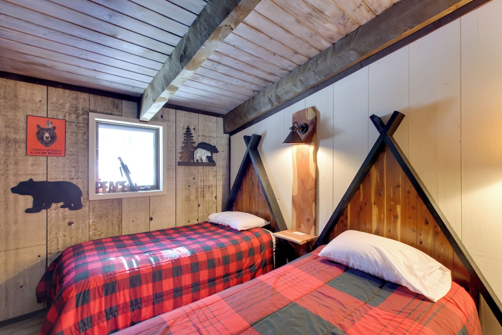 Angel Fire Cabin with Game Room about 4 Mi to Ski Resort - photo 15