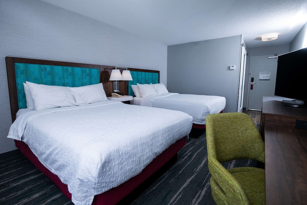 Hampton Inn Pickwick Dam At Shiloh Falls - photo 18