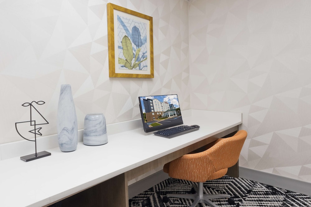 Hilton Garden Inn Birmingham Lakeshore Drive - photo 31