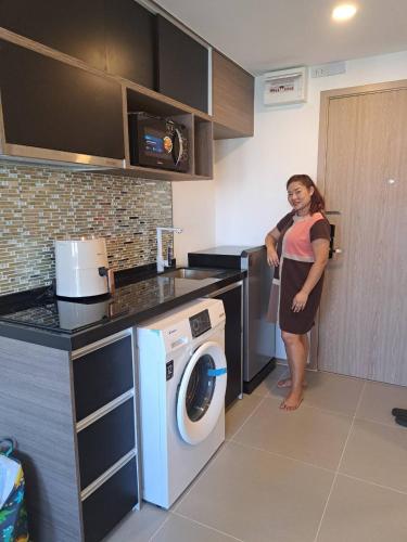 Cybiq Ratchada 32 by Pikul