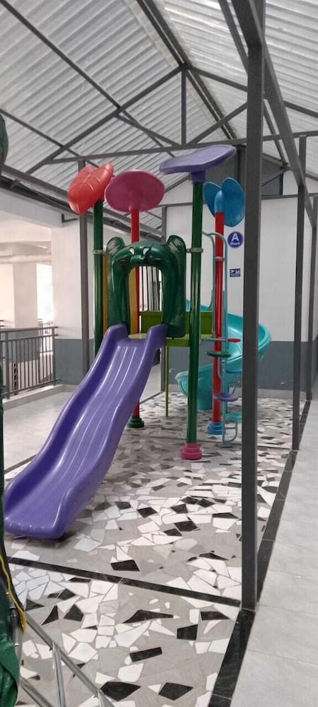 Children's play area - indoor