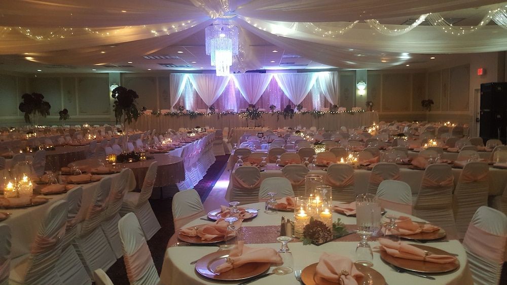 Crookston Inn & Convention Center - photo 4