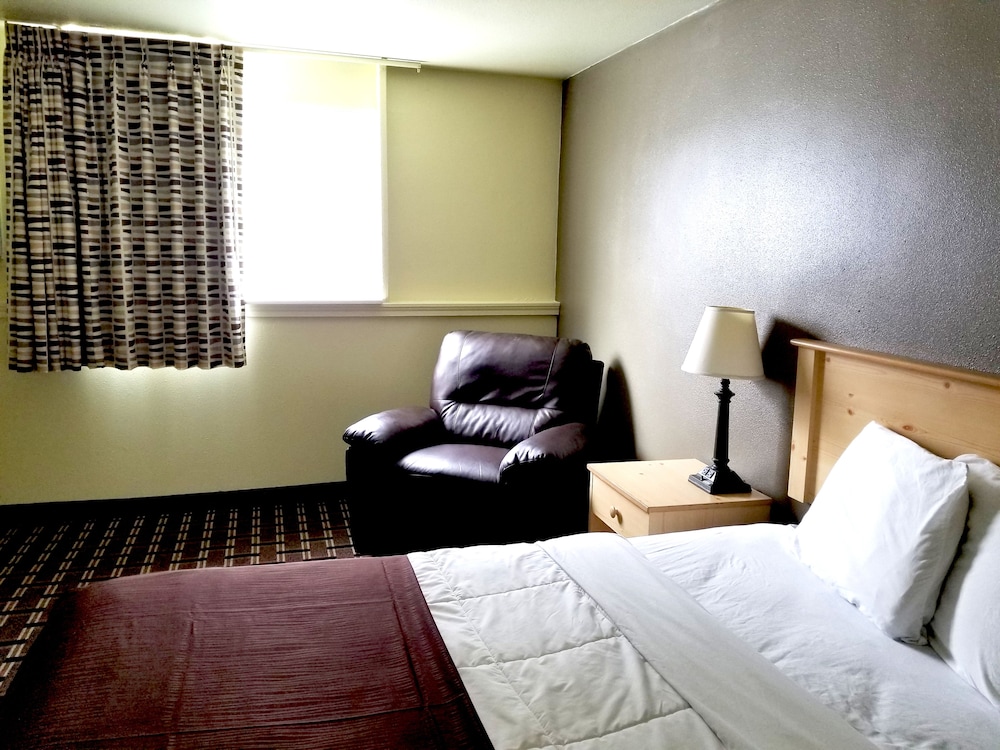 FairBridge Inn Coeur d'Alene - photo 7