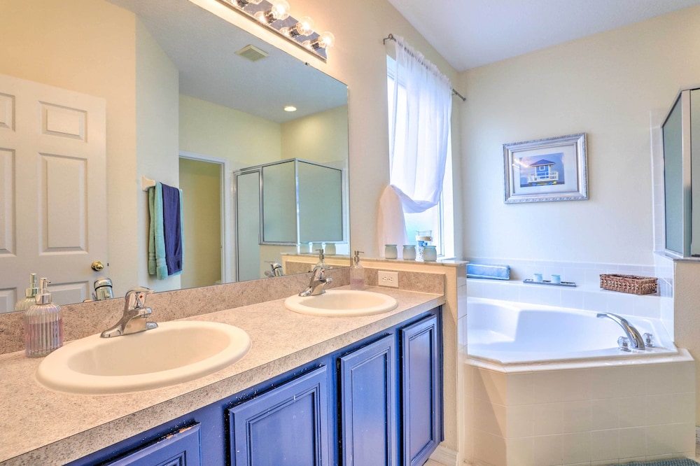 5 Mi to Disney World: Resort Home for Families - photo 3