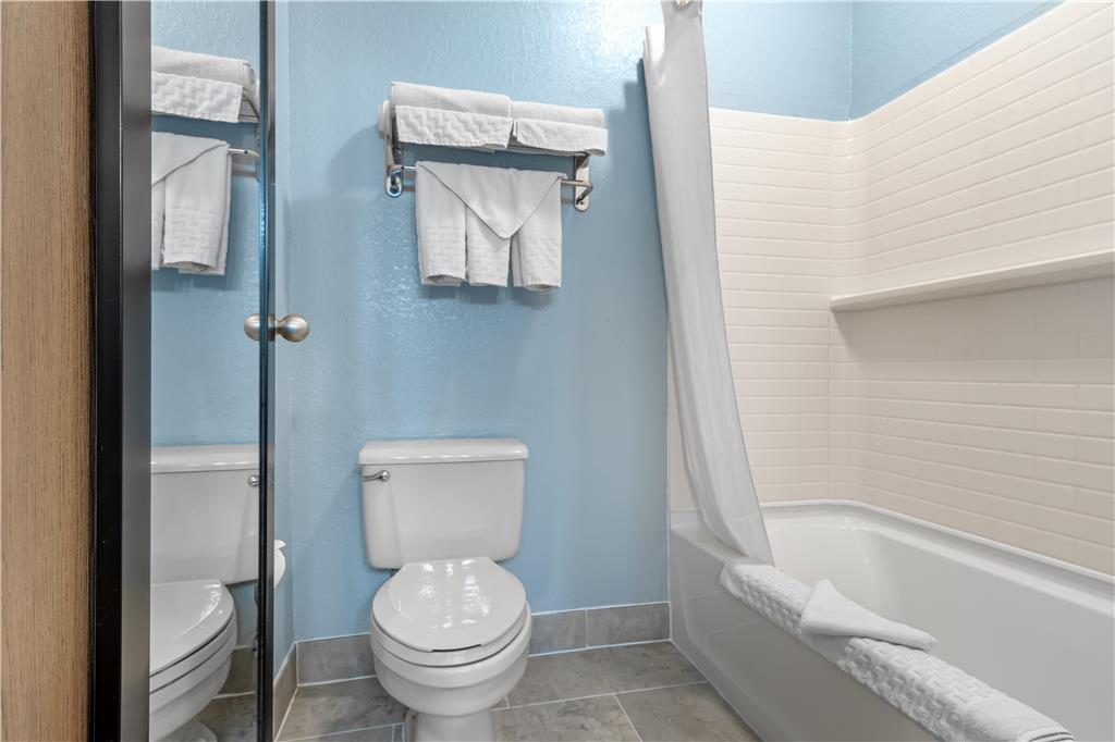Best Western Teal Lake Inn - photo 34