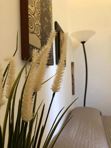 A Uardia — 4-Star Luxury Hotel in Tora, Italy